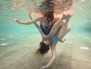 Water Sisters - Manuela Blanchard - Berne, Switzerland