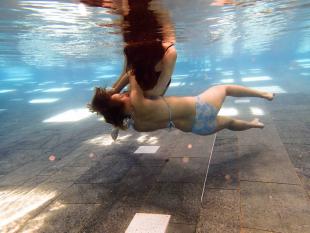 Dance improvisation in Water & Aquatic Bodywork - private pool in Chiang Mai - Chiang Mai, Thailand